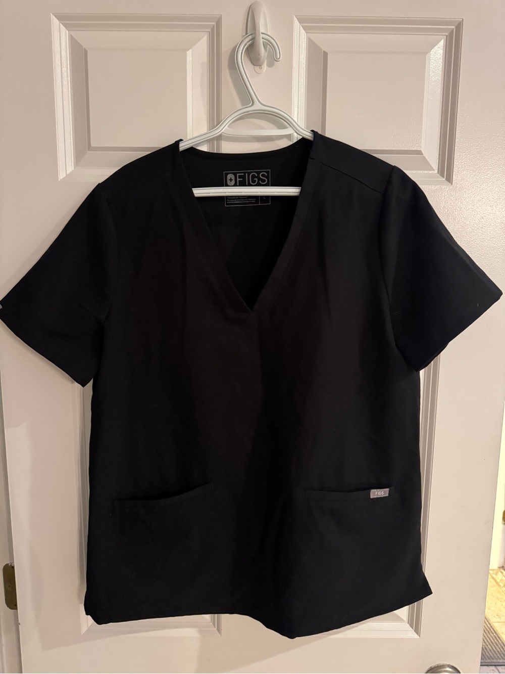 Figs Black V-Neck Short Sleeve Scrub Top